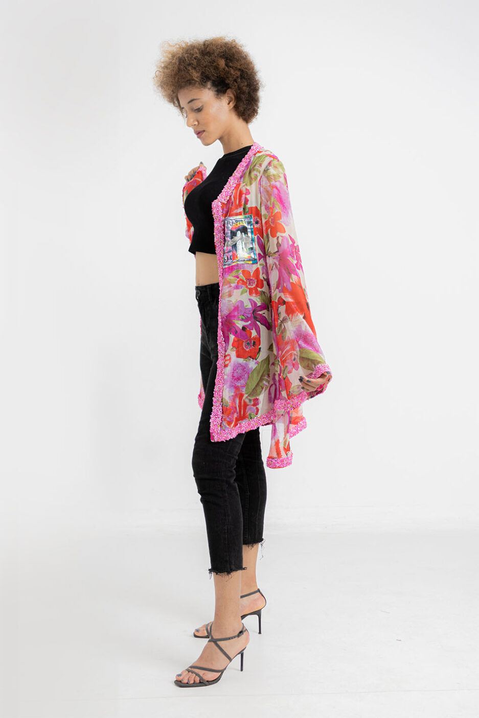 ladraa-caftan-morocco-fashion-design-dress-kimono-beachwear-fashioweek-jellaba-dfina-fleuri-rose-Floral-pink-shirt-chemise
