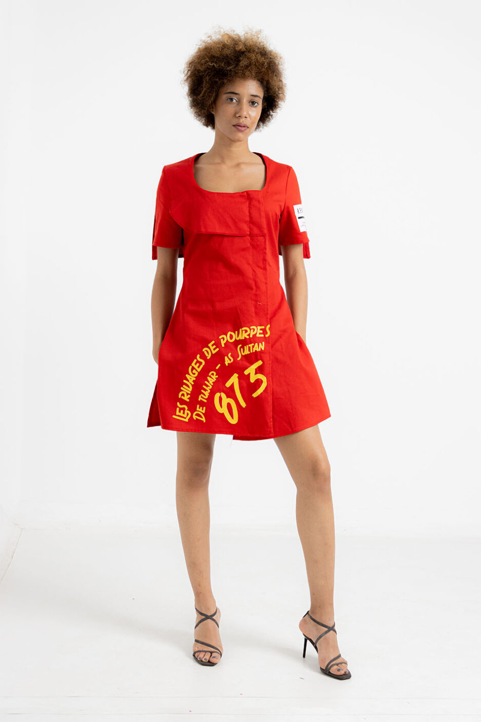 ladraa-caftan-morocco-fashion-design-dress-kimono-beachwear-fashioweek-jellaba-kbira-rouge-jacket-dress-red